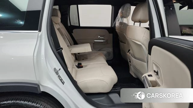 Mercedes-Benz GLB-Class X247 2024 Белый из Кореи, фото 2