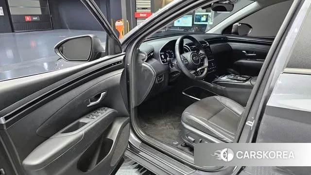 Hyundai Tucson (NX4) 2022 Серый из Кореи, фото 2