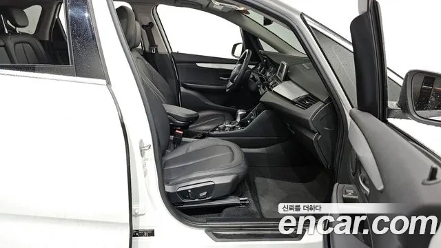 BMW 2 Series Active Tourer (F45) 2018 Белый из Кореи, фото 2