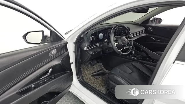 Hyundai Avante (CN7) 2022 Белый из Кореи, фото 2