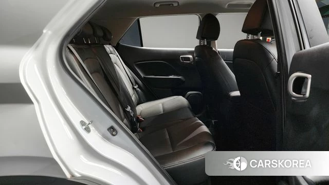 Hyundai Venue 2020 Белый из Кореи, фото 2