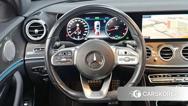 Mercedes-Benz E-Class W213 2019 Синий из Кореи, фото 2