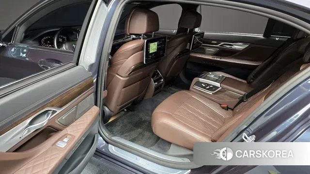 BMW 7 Series (G11) 2019 Синий из Кореи, фото 2