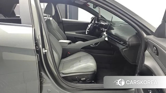 Hyundai The New Avante (CN7) 2024 Серый из Кореи, фото 2