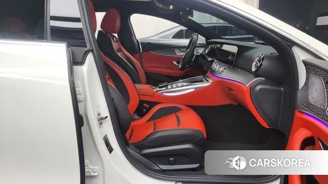 Mercedes-Benz AMG GT 2023 Белый из Кореи, фото 2