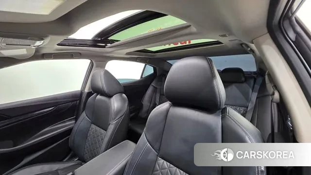 Nissan Maxima (A36) 2019 Белый из Кореи, фото 2