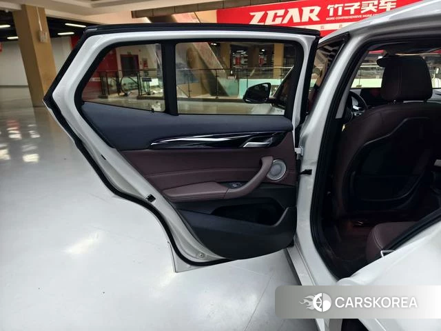 BMW X2 2022 Белый из Китая, фото 2