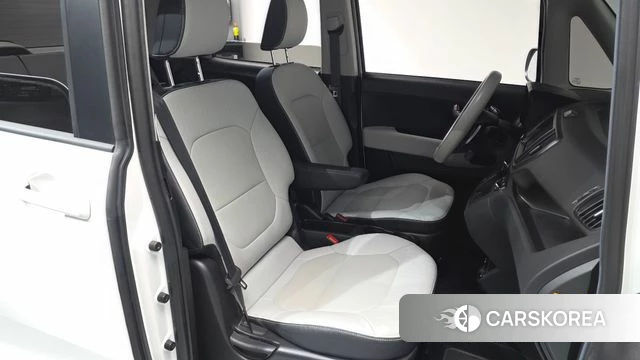 Kia The New Kia Ray EV 2024 Белый из Кореи, фото 2