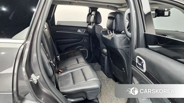 Jeep Grand Cherokee 2019 Серый из Кореи, фото 2