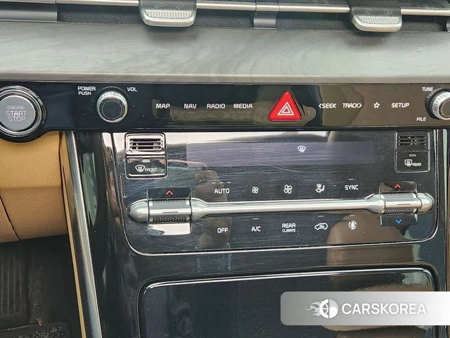 Kia Carnival 4th generation 2021 Жемчужный цвет из Кореи, фото 2