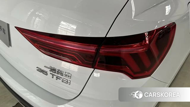 Audi Q3 2021 Белый из Китая, фото 2