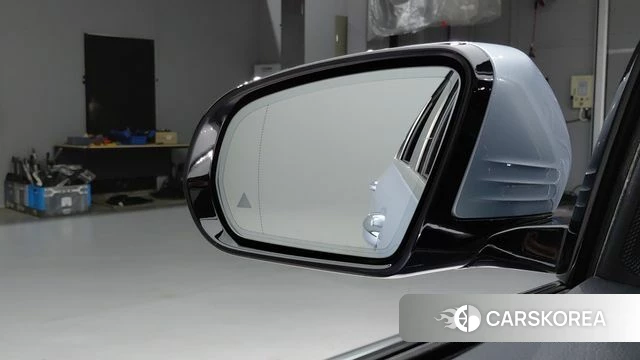Mercedes-Benz E-Class W213 2018 Светло-серебряный цвет из Кореи, фото 2