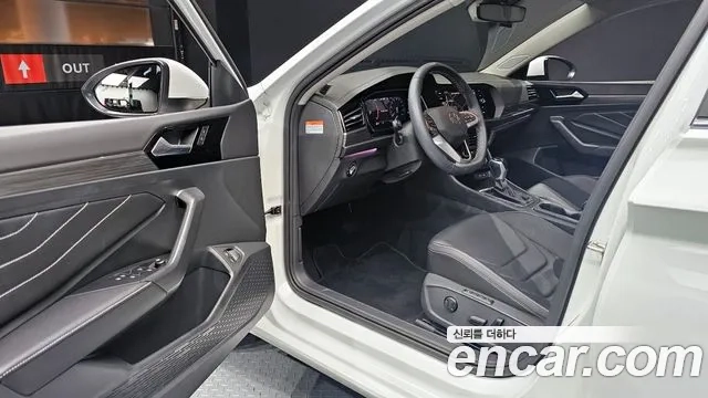 Volkswagen 7th Generation of Jetta 2023 Белый из Кореи, фото 2