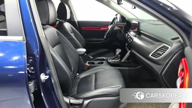 Kia Seltos 2019 Синий из Кореи, фото 2