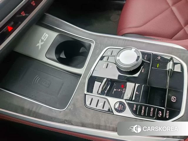BMW X5 2025 Темно-серый из Китая, фото 2