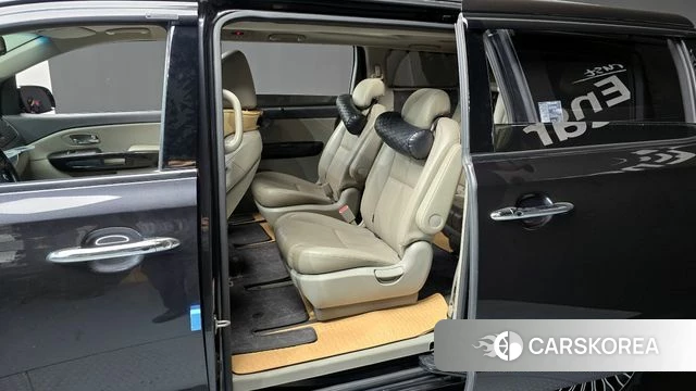 Kia The New Carnival 2018 Черный из Кореи, фото 2