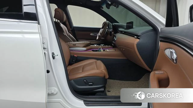 Genesis GV70 2022 Белый из Кореи, фото 2
