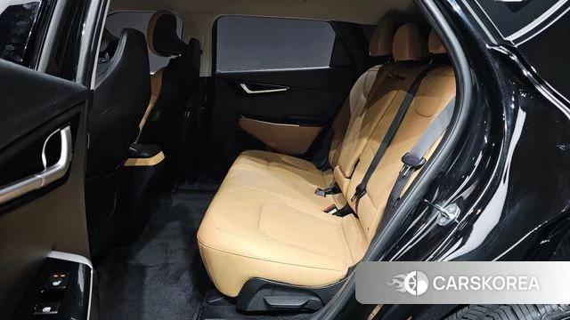 Kia EV6 2023 Черный из Кореи, фото 2