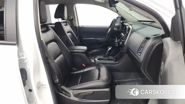 Chevrolet (GM Daewoo) Real New Colorado 2022 Белый из Кореи, фото 2