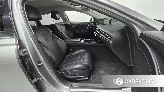 Genesis G80 (RG3) 2022 Серебристо-серый из Кореи, фото 2