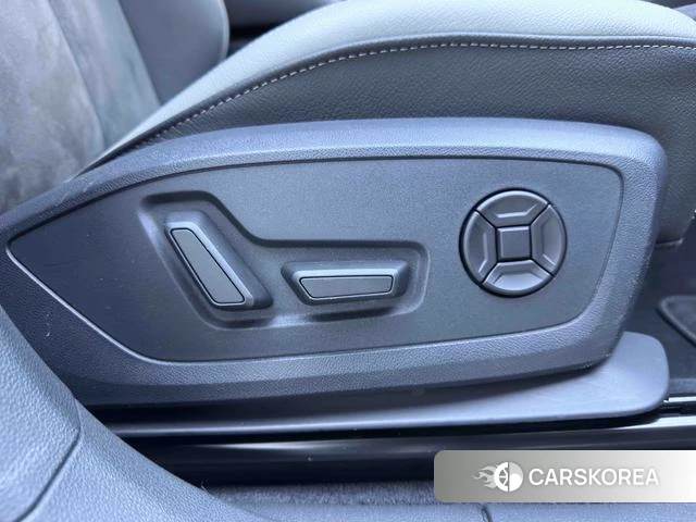 Audi Q3 2023 Белый из Китая, фото 2