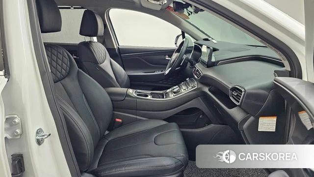 Hyundai The New Santa Fe 2023 Белый из Кореи, фото 2