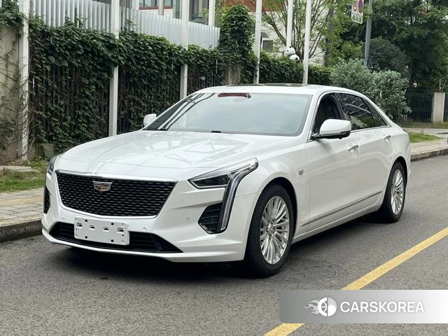 Cadillac CT6 2020 Белый из Китая, фото 2