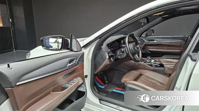 BMW 6 Series GT (G32) 2021 Белый из Кореи, фото 2