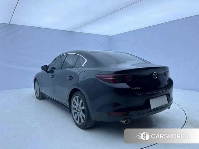 Mazda 3 Angkesaila 2022 Черный из Китая, фото 2