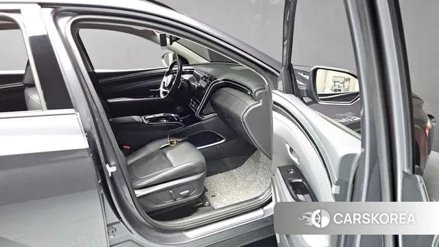 Hyundai Tucson (NX4) 2023 Серый из Кореи, фото 2