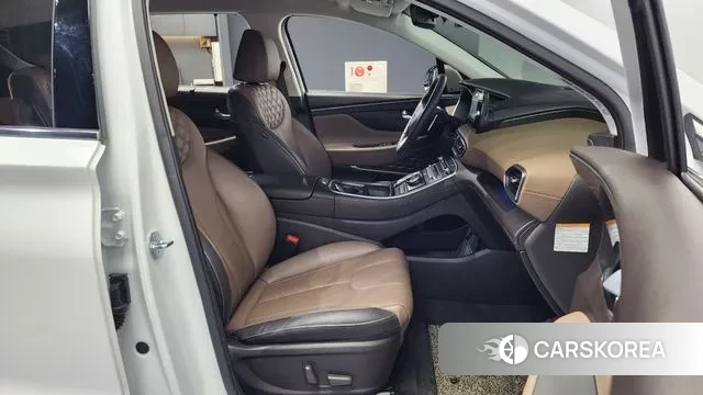 Hyundai The New Santa Fe 2023 Белый из Кореи, фото 2