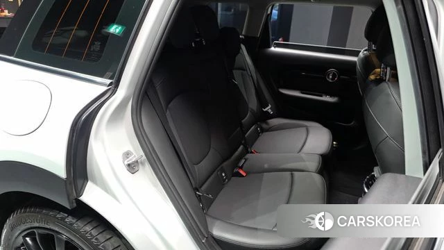 Mini Cooper Clubman 2020 Серебристо-серый из Кореи, фото 2