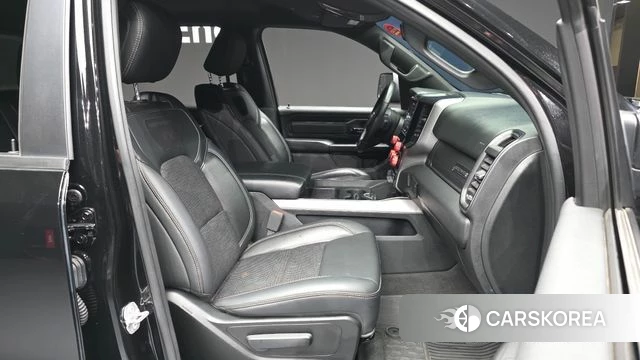 Dodge Lampicup 2020 Черный из Кореи, фото 2