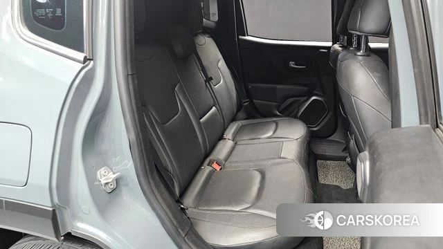 Jeep Renegade 2018 Серый из Кореи, фото 2