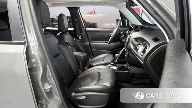 Jeep Renegade 2022 Серый из Кореи, фото 2