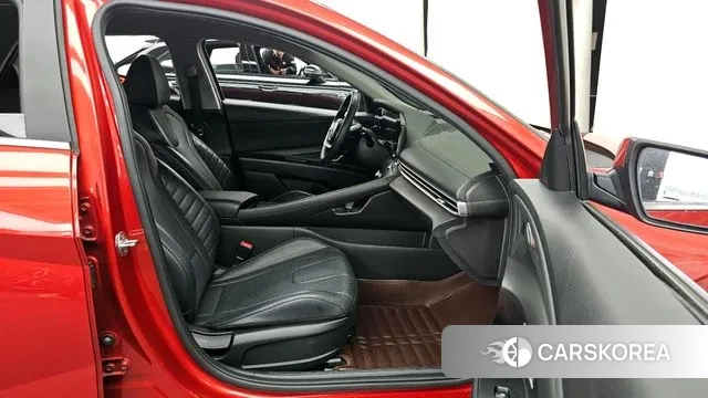 Hyundai Avante (CN7) 2021 Красный из Кореи, фото 2