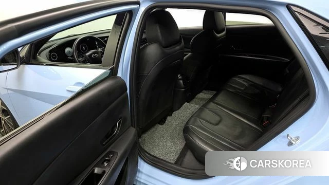 Hyundai Avante (CN7) 2022 Небесно-голубой из Кореи, фото 2