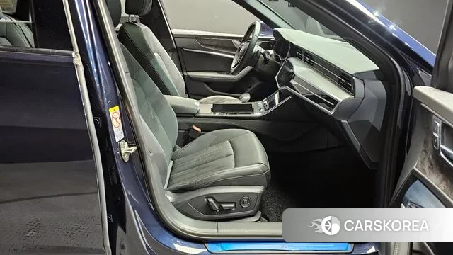 Audi A6 (C8) 2021 Синий из Кореи, фото 2