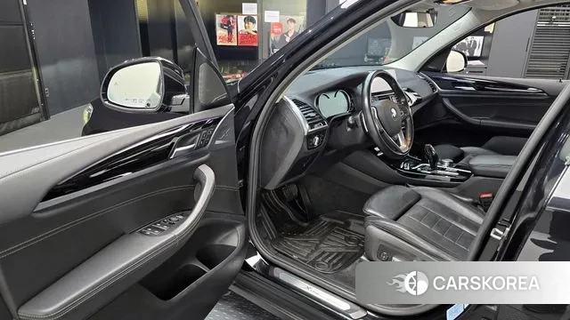 BMW X3 (G01) 2018 Черный из Кореи, фото 2