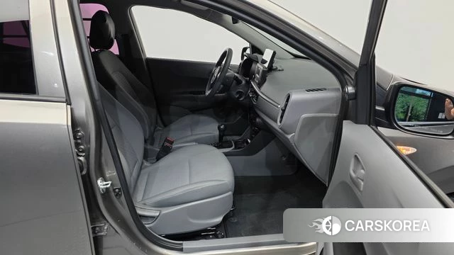 Kia Morning Urban (JA) 2020 Серебристо-серый из Кореи, фото 2