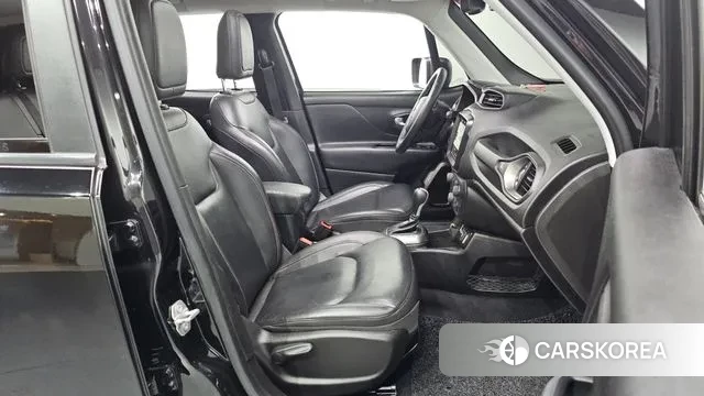 Jeep Renegade 2019 Черный из Кореи, фото 2