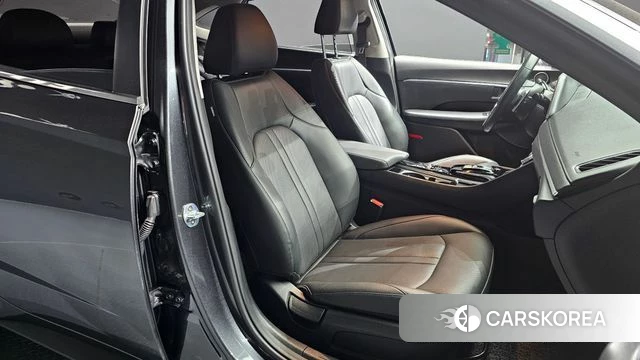 Hyundai Sonata (DN8) 2020 Серый из Кореи, фото 2
