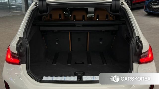 BMW 3 Series (G20) 2023 Черный из Кореи, фото 2