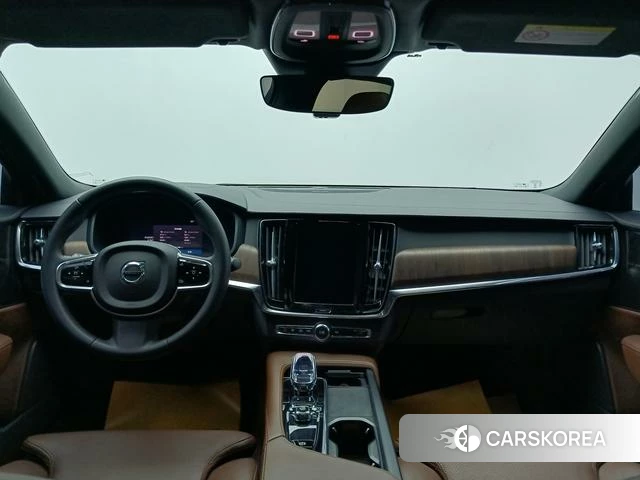 Volvo S90 2024 Черный из Китая, фото 2