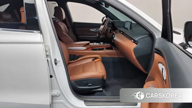 Genesis GV70 2021 Белый из Кореи, фото 2