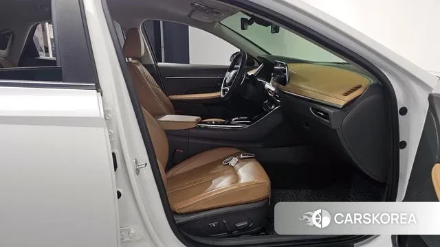 Hyundai Sonata (DN8) 2019 Белый из Кореи, фото 2