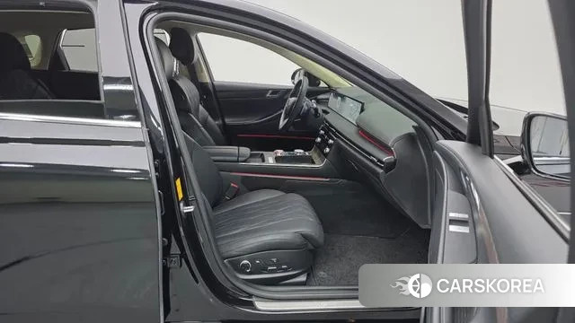 Genesis G80 (RG3) 2024 Черный из Кореи, фото 2