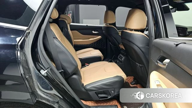 Hyundai The New Santa Fe 2023 Черный из Кореи, фото 2