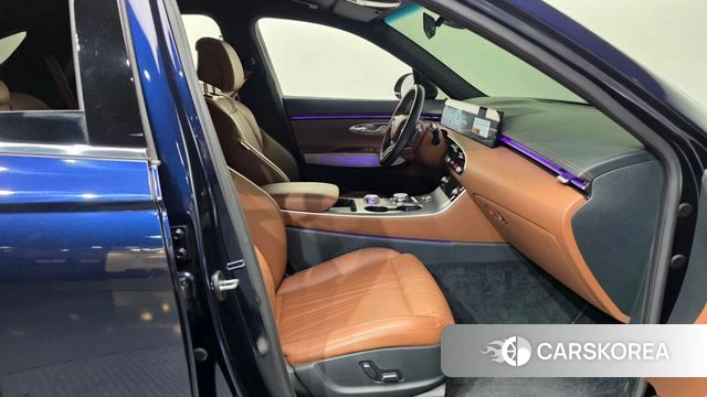 Genesis GV70 2024 Синий из Кореи, фото 2