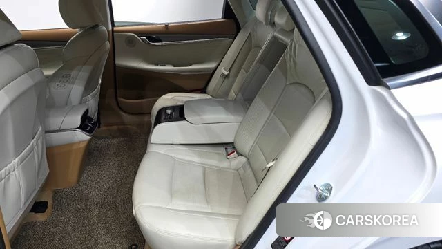 Hyundai The New Grandeur IG Hybrid 2020 Белый из Кореи, фото 2